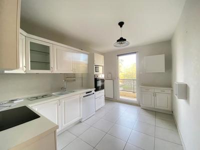 Appartement - 118 m² - 4 pièces