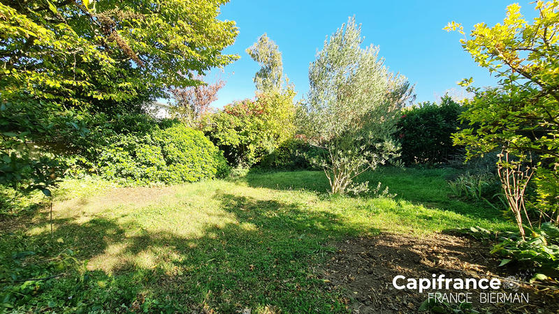 Maison - 102 m² - 5 pièces