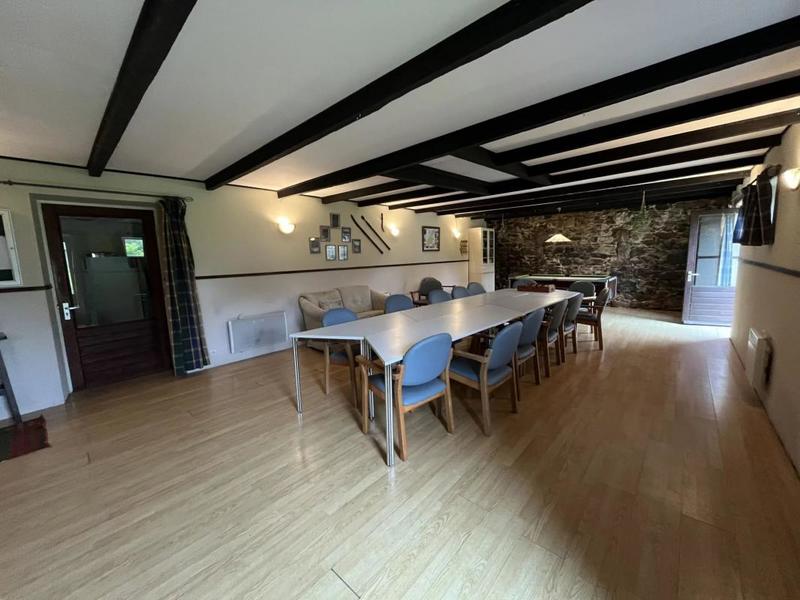 Propriété - 689 m²