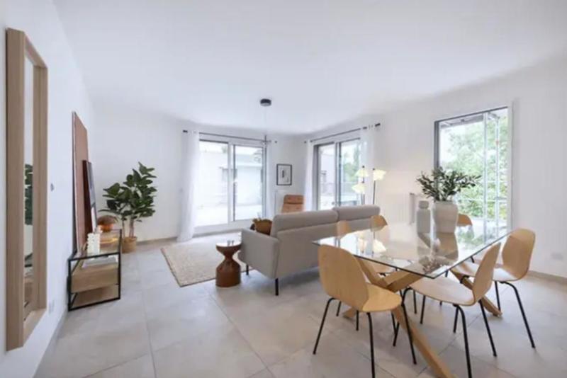 Appartement - 75 m² - 4 pièces