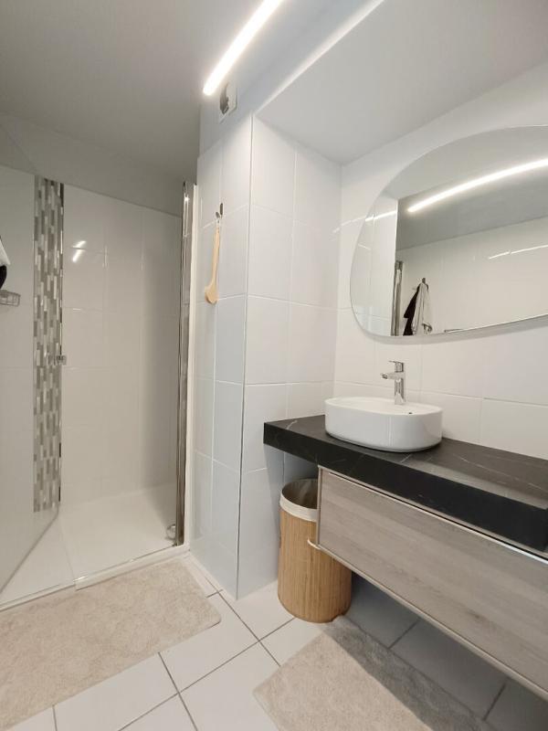 Appartement - 96 m² - 4 pièces