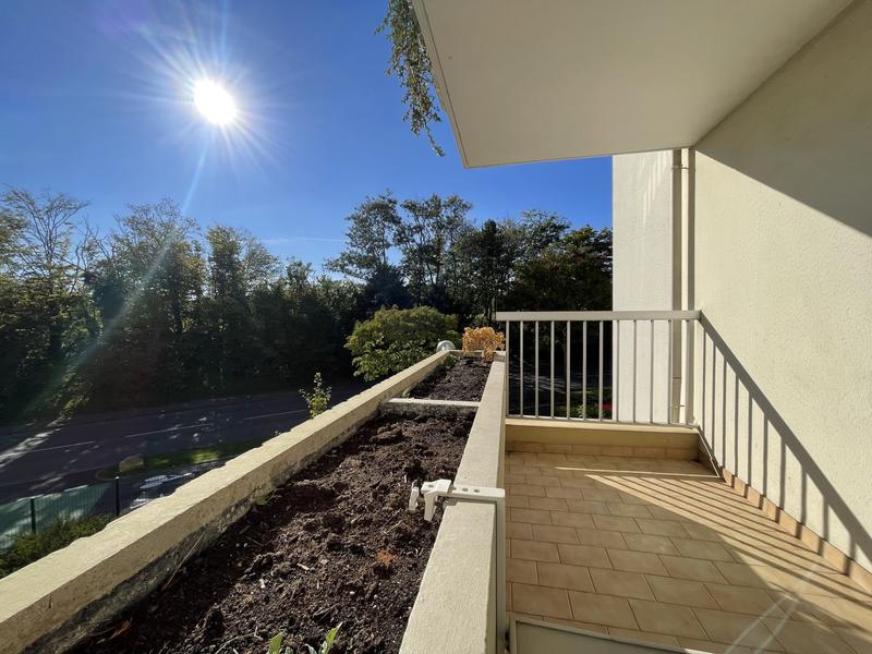 Appartement - 90 m² - 4 pièces