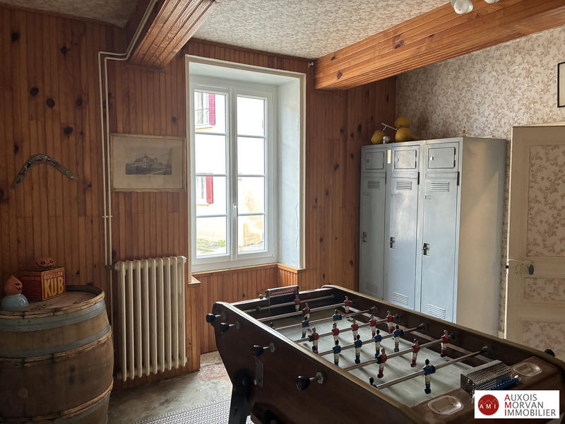 Maison ancienne - 235 m² - 12 pièces