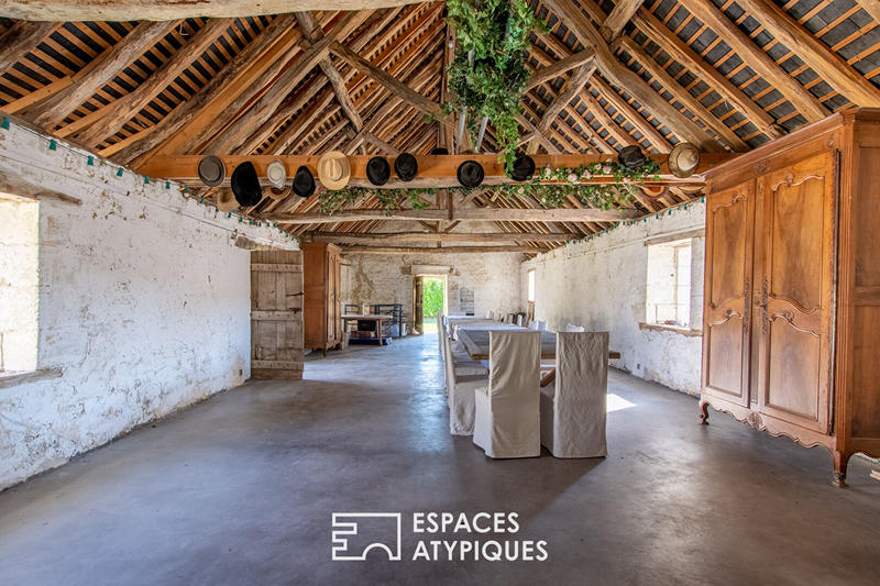 Demeure - 410 m² - 11 pièces