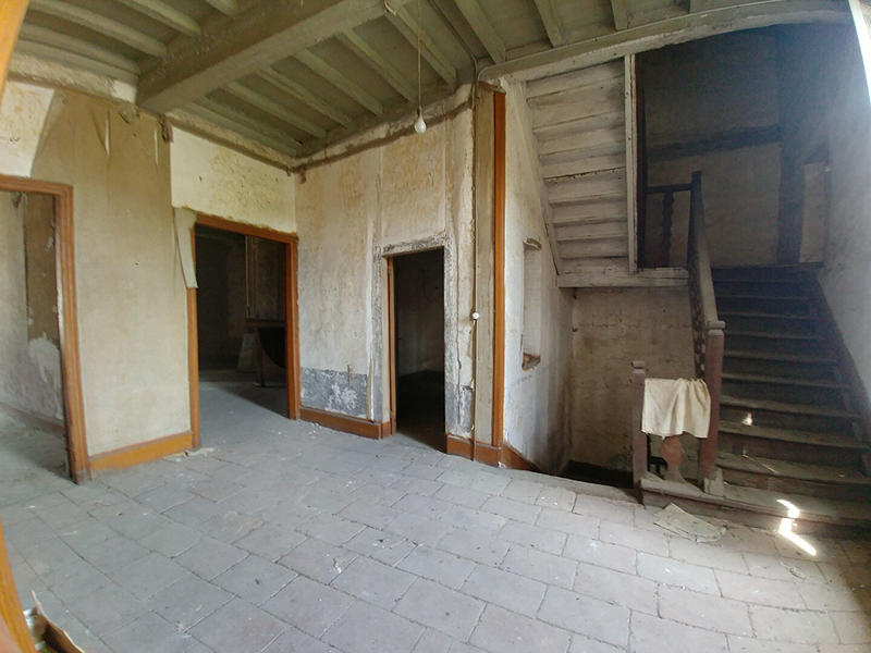 Maison - 200 m² - 5 pièces