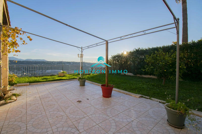 Maison - 103 m² - 4 pièces