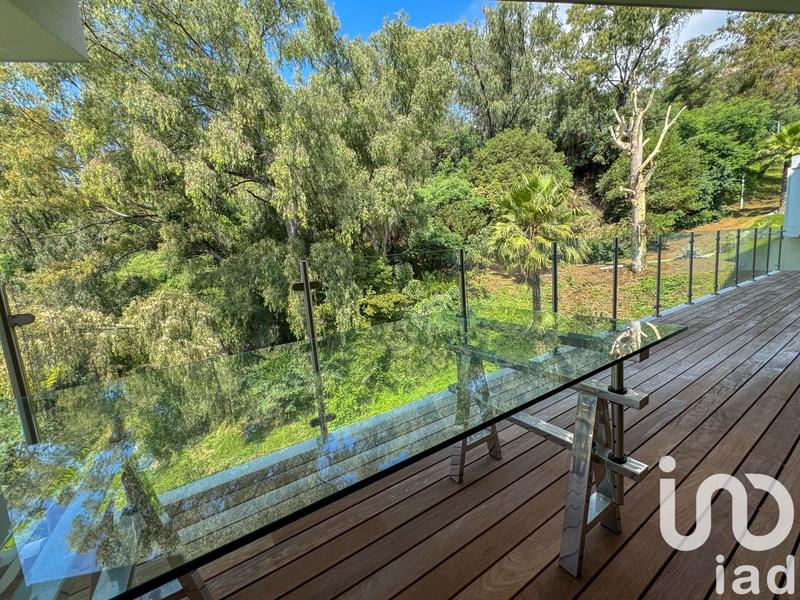 Maison - 510 m² - 7 pièces