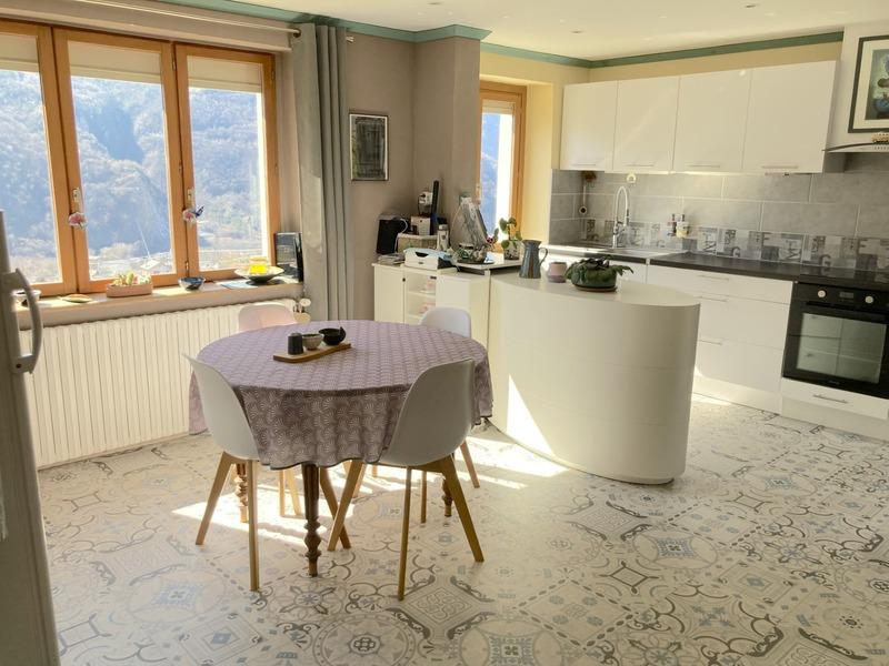 Maison de village - 368 m² - 8 pièces