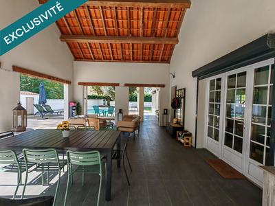 Maison - 167 m² - 5 pièces