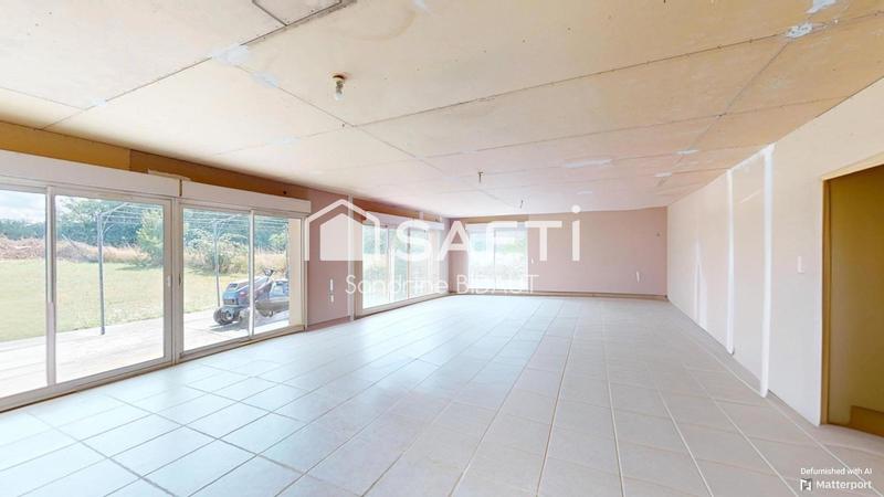 Maison - 282 m² - 8 pièces