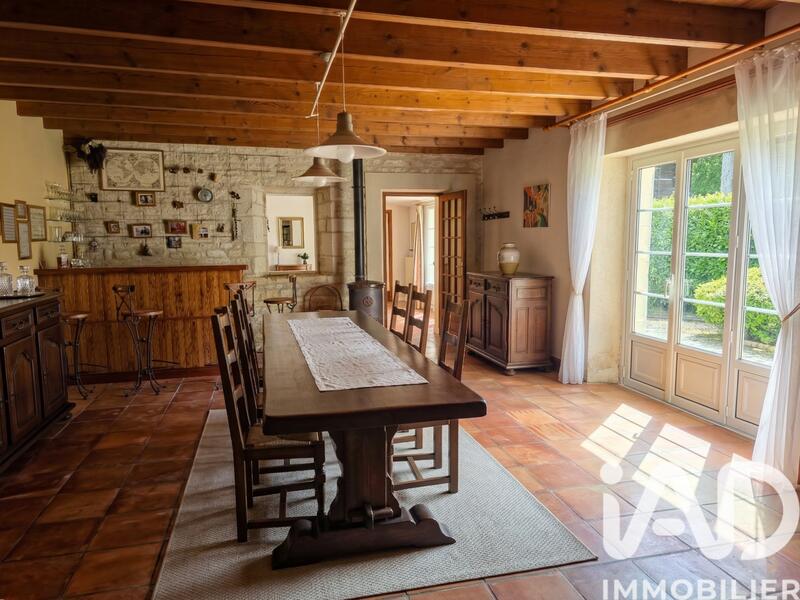 Maison - 170 m² - 6 pièces