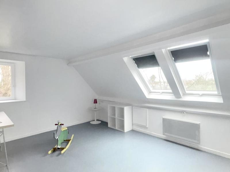 Maison - 216 m² - 7 pièces