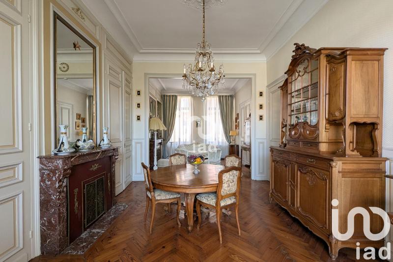 Maison - 175 m² - 8 pièces