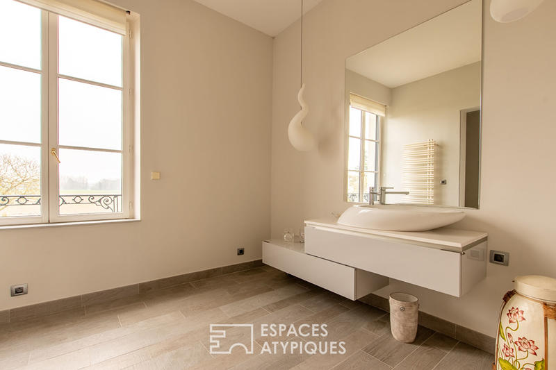 Maison - 370 m² - 10 pièces