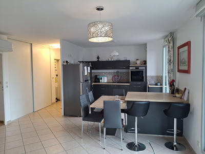 Appartement - 93 m² - 4 pièces