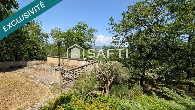 Maison - 92 m² - 6 pièces