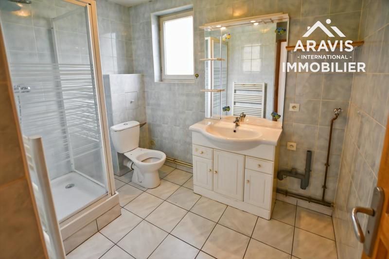 Maison - 180 m² - 7 pièces