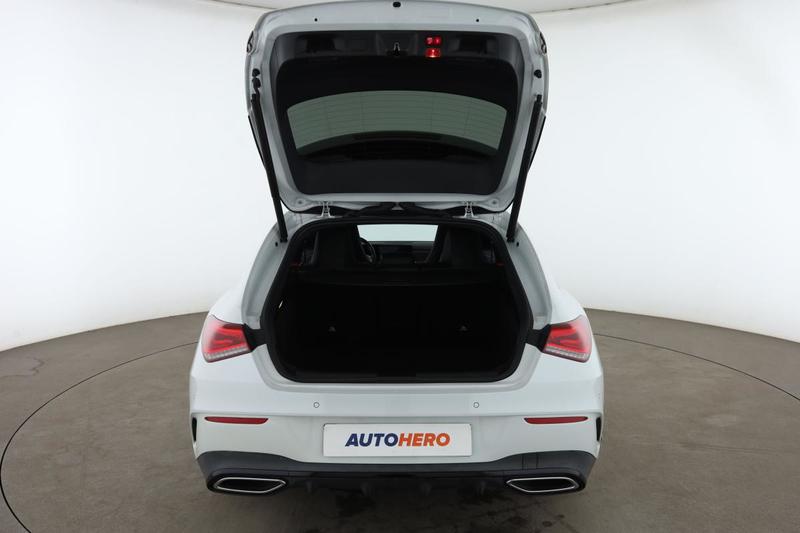 Mercedes Cla Shooting Brake 200 d Amg Line 8g-Dct 150 ch