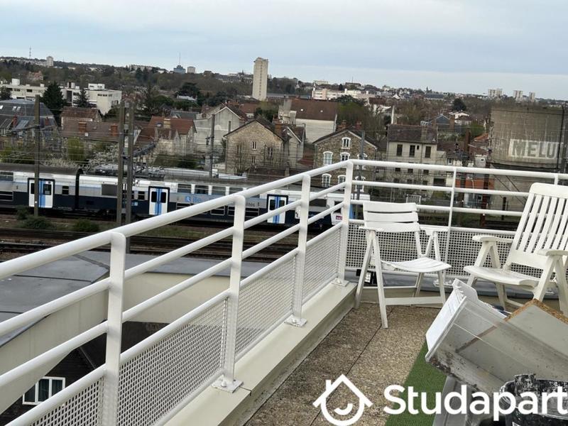 Chambre - 12 m² - 1 pièce