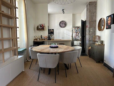 Appartement - 92 m² - 3 pièces