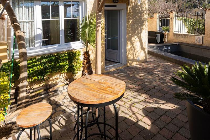 Maison traditionnelle - 95 m² - 3 pièces