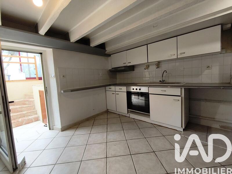 Maison - 92 m² - 4 pièces