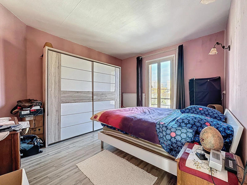 Maison - 186 m² - 7 pièces