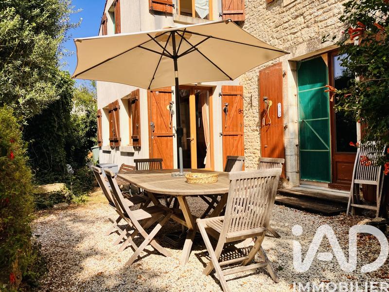 Maison - 105 m² - 4 pièces