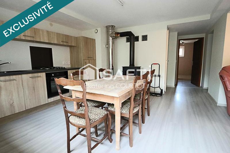 Maison - 233 m² - 9 pièces