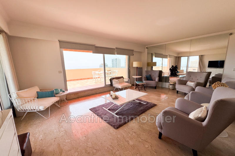 Appartement - 80 m² - 3 pièces