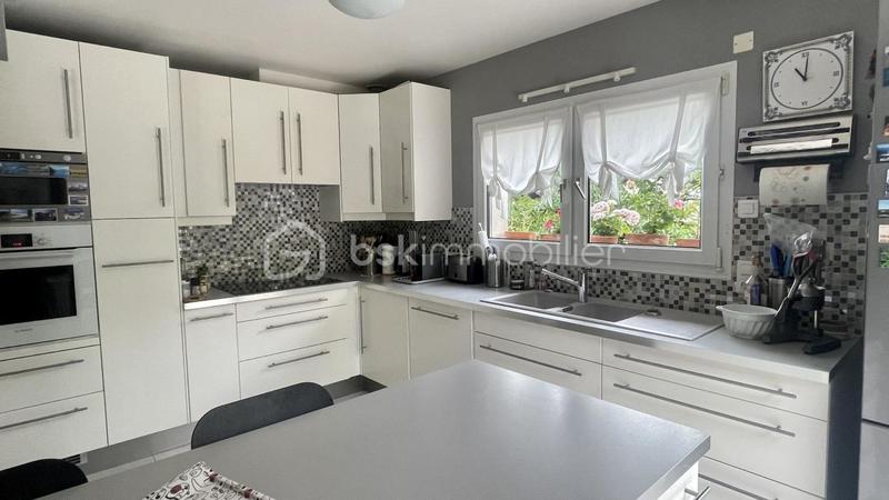 Maison - 150 m² - 7 pièces