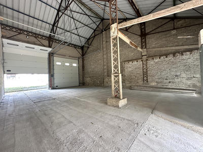 Maison - 210 m² - 5 pièces