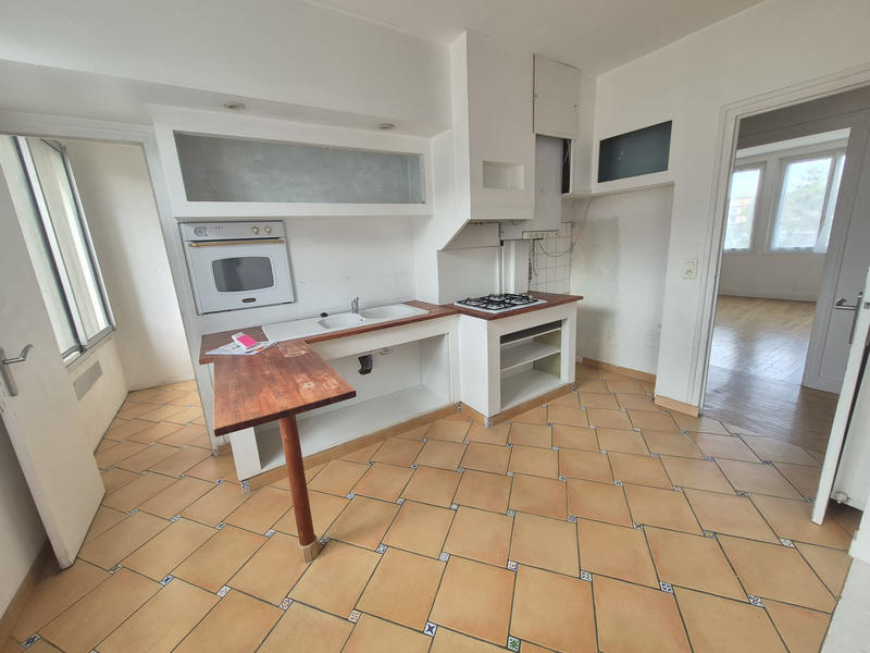 Appartement - 81 m² - 4 pièces