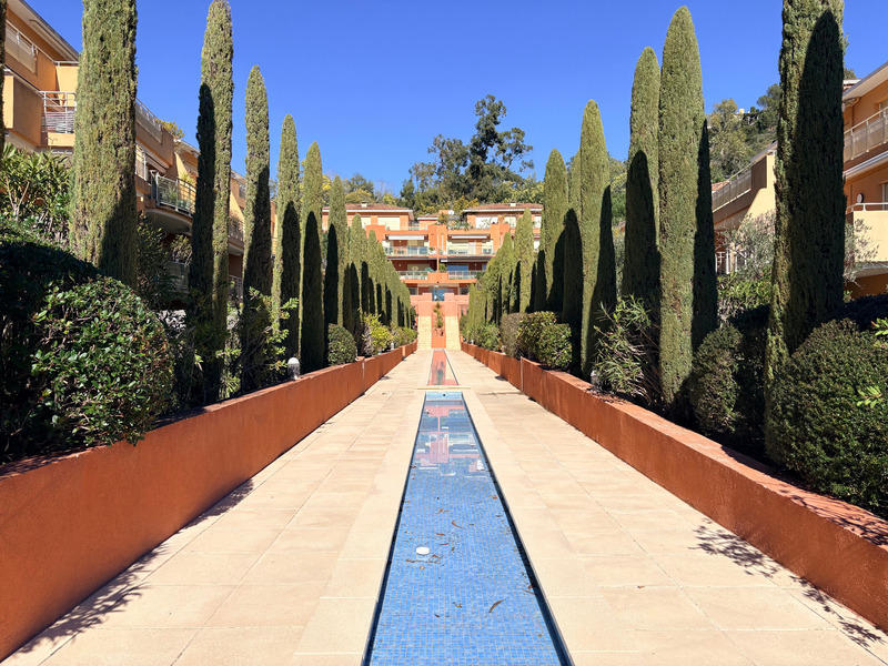 Appartement - 81 m² - 3 pièces