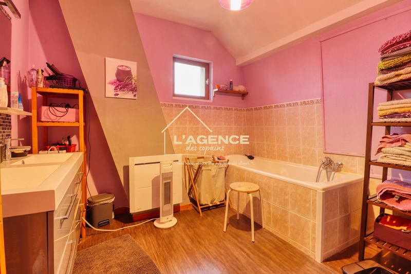 Maison ancienne - 119 m² - 4 pièces