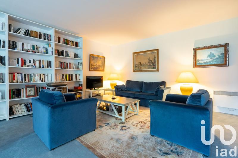 Maison - 289 m² - 10 pièces