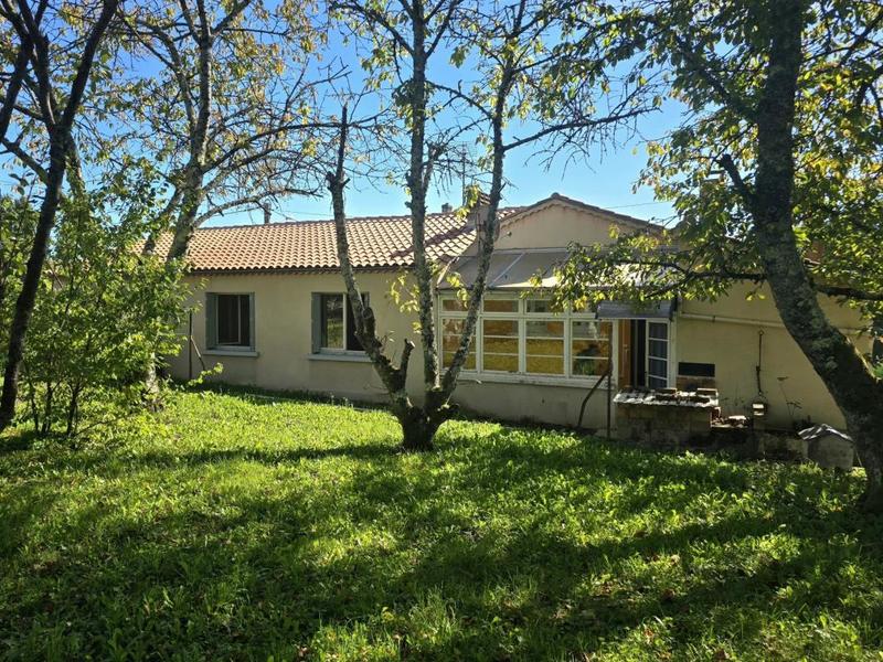 Maison de ville - 93 m² - 5 pièces