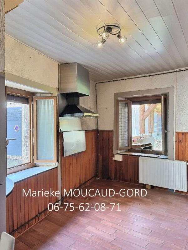 Maison - 95 m² - 5 pièces