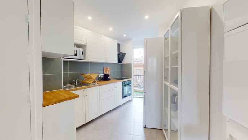 Appartement - 87 m² - 5 pièces