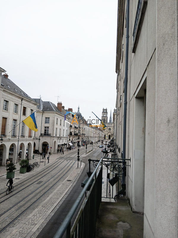 Appartement - 90 m² - 4 pièces