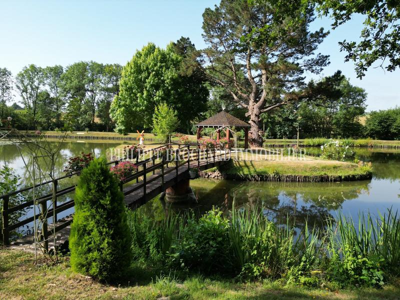 Terrain de loisirs - 9 940 m²