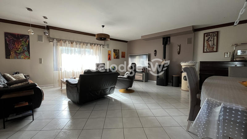 Maison - 145 m² - 6 pièces