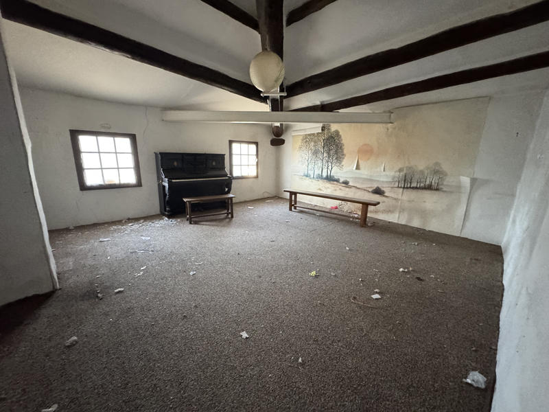 Maison de village - 338 m² - 15 pièces