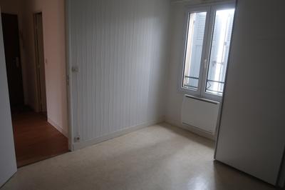 Appartement - 99 m² - 6 pièces