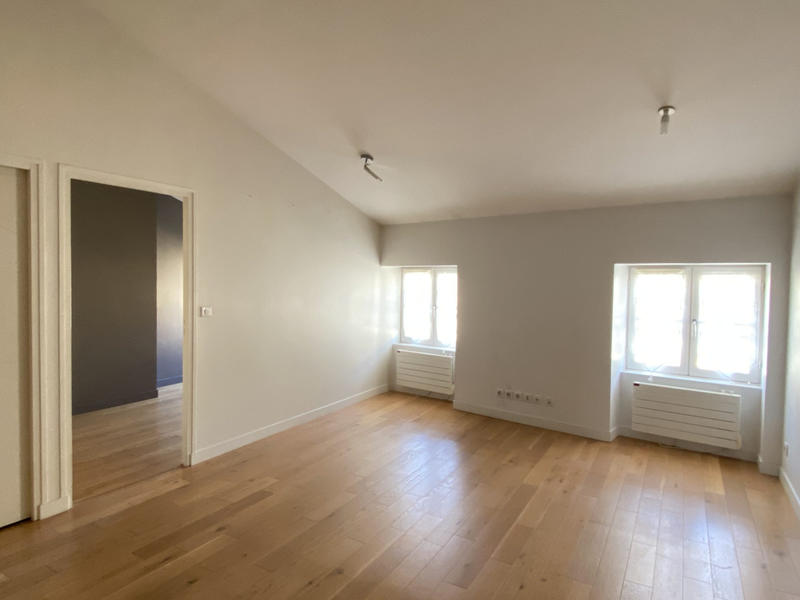Duplex - 91 m² - 4 pièces