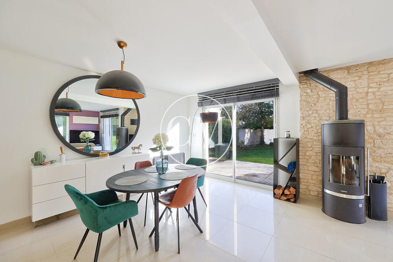 Maison - 182 m² - 6 pièces