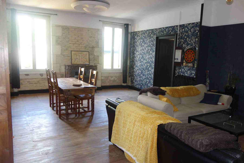 Maison - 194 m² - 7 pièces