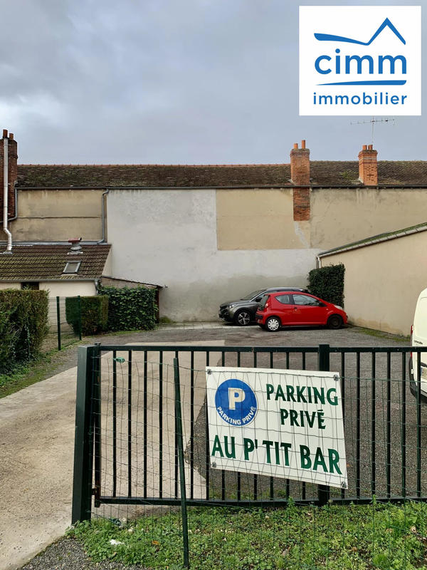 Fonds de commerce - Magasins - 93 m²