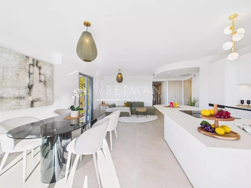 Appartement - 97 m² - 4 pièces