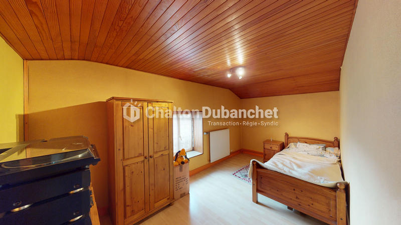 Maison - 127 m² - 7 pièces